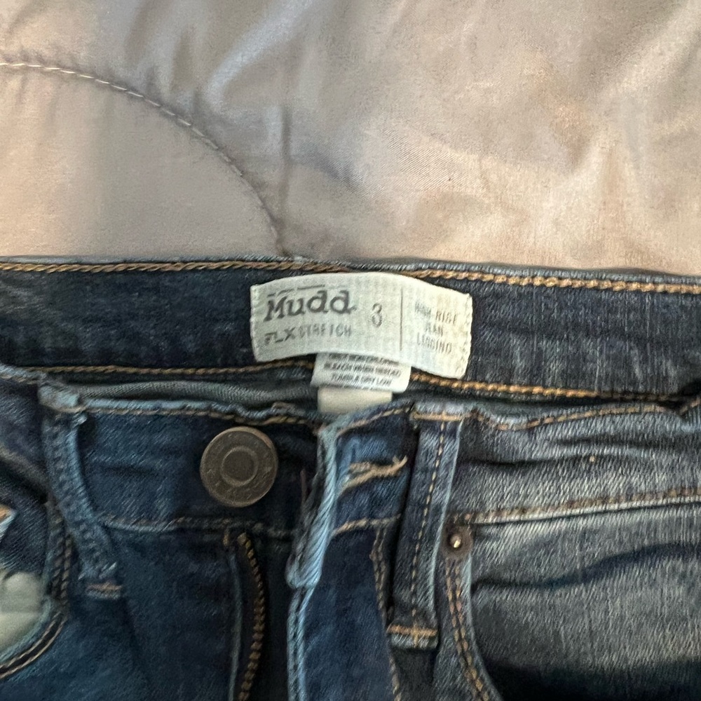 Mudd High Rise - Picture 2 of 3